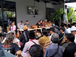 Ganjar - Mahfud Dapat Dukungan Jaringan Takmir dan Musala se Jatim