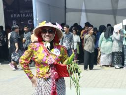 Peringati Hari Ibu, Ikatan Wanita Unitomo Menggelar Serangkaian Lomba