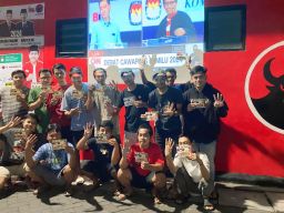 Meriah, Nobar Debat Perdana Cawapres di Posko PDI Perjuangan Bulak Kenjeran