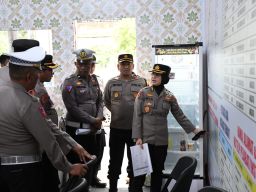 Pastikan Pam Nataru Lancar, Tim Wasops Polda Jatim Kunjungi Pospam Nataru PSC Kota Madiun