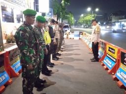 Pastikan Kondusivitas Wilaya, Babinsa Bersama Tiga Pilar Lakukan Patroli Yustisi