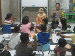 Antisipasi Kekerasan Terhadap Anak, Polsek Simokerto Terjunkan Babinkamtibmas