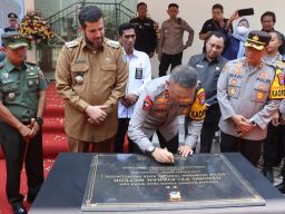 Gedung Meteor dan Polsubsektor Kedopok Polres Probolinggo Kota Diresmikan