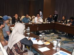 Asops Danlantamal V Hadiri Rapat Rencana Penggelaran Sistem Komunikasi Kabel Bawah Laut