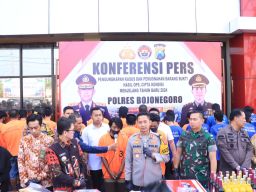 Tujuh Terduga Pelaku Penganiayaan dan Pembacokan Remaja Diamankan Polres Bojonegoro 