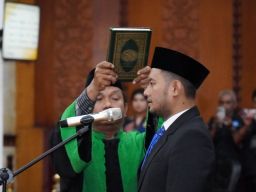 PAW, Airlangga Justitia Resmi Menjadi Anggota DRPD Surabaya 