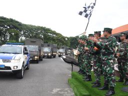 Uji Kelihaian Siswa Pusdiktek Mengemudi Randis Melalui Lattek Kolone Konvoi