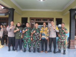 Sinergitas TNI-Polri Wujudkan Masyarakat Sehat, Pemilu 2024 Berkualitas