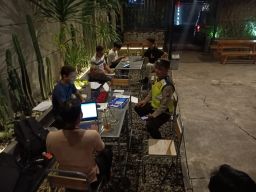 Sambang Warga, Polres Tulungagung Ajak Masyarakat Jaga Persatuan dan Kesatuan  