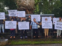 Tolak Wacana Hak Angket, Ormas Cinta Tanah Air Kota Kediri Gelar Aksi Damai di Taman Joyoboyo