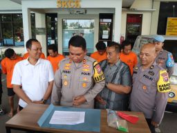 Diduga Pesta Narkoba Polres Bangkalan Amankan Enam Orang