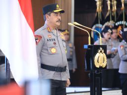 Wakapolri Komjen Agus Andrianto Pimpin Upacara Kenaikan Pangkat 4 Pati Polri