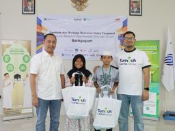 Bersama Dompet Dhuafa, FIFGROUP Berbagi Kebahagiaan di Bulan Suci Ramadan