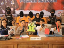 Ungkap Kasus Perampokan Truk Rokok, Polres Madiun Amankan 3 Tersangka 