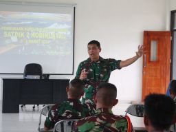 Tingkatkan Kualitas Gadik, Satdik 2 Kodiklatal Makassar Menggelar Kursus Micro Teaching 