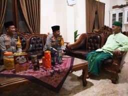 Kapolres Kediri Kota Silaturahmi ke Ponpes Lirboyo
