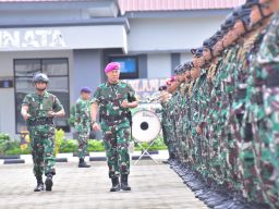 Ini Pesan Letjen TNI Marinir Nur Alamsyah kepada Ratusan Tamtama TNI AL Satdik-2 Makassar 