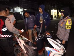 Cegah Perang Sarung Polres Bangkalan Patroli Sahur On The Road 