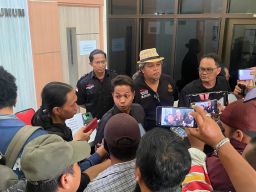 Minta Klarifikasi Bawaslu Surabaya Undang Kesaksian Pelapor Edy Sucipto 