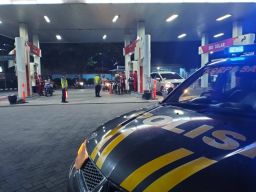 Patroli di SPBU, Polres Tulungagung Pastikan Ketersediaan BBM Saat Mudik Lebaran