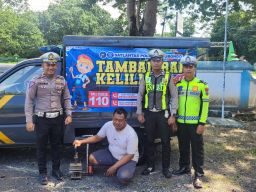 Mudik Lebaran, Polisi Siapkan Layanan Patroli Tambal Ban Gratis di Jalur Hutan Baluran Situbondo