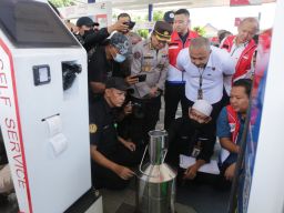 Pastikan BBM Aman Jelang Lebaran, Tim Gabungan Polda Jatim Sidak SPBU