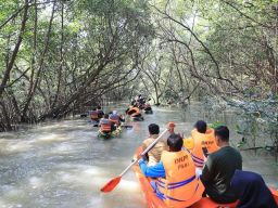 Adventure Land Romokalisari Surabaya, Omzet Pedagang Capai Rp5 juta Sehari