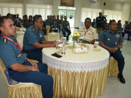Perwira Siswa Diklapa Ikuti Seminar Keamananan Laut dan Logistik