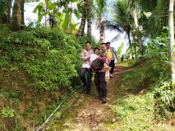 Polisi Redam ODGJ Mengamuk 