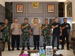 Bangun Kerjasama dan Ketertiban, Polrestabes Surabaya Terima Kunjungan Danpasmar II