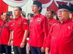 Pilkada Surabaya 2024, Besok Eri - Armuji Akan Daftar ke PDIP Surabaya