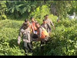 Hilang Kendali Kijang Innova Terjun ke Jurang