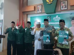 Pengamat Sorot Pendaftaran Eri-Armuji Sebagai Calon Kepala Daerah di Kantor PKB 