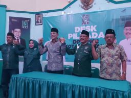 Eri Cahyadi Full Senyum Dapat Rekom PKB, Siap Lanjutan Pembangunan Kota Surabaya 