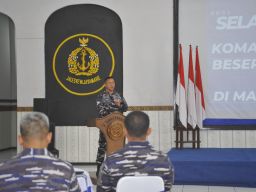 Kunjungan Kerja, Letjen TNI Marinir Nur Alamsyah Disambut Ketua DPRD Tegal 