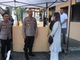 Polres Malang Dukung Keluarga Peristiwa Kanjuruhan Melalui Bantuan UMKM