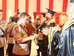 Wakapolri Minta Lulusan S1, S2 dan S3 STIK Tahun 2024 Mampu Jadi Agen Perubahan