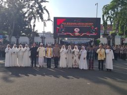 Sambut Hari Bhayangkara Ke-78 Polrestabes Surabaya Gelar Doa Lintas Agama