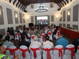 Polrestabes Surabaya Nobar Wayang Kulit