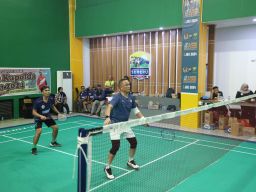 Ini Para Juara Turnamen Bulutangkis Antar Media Kapoda Jatim