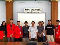 Mahasiswa Untag Surabaya Gagas Fermentasi Pakan Ternak di Desa Dilem