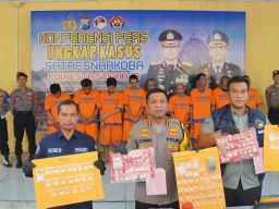 Sembilan Tersangka Pengedar Sabu Diamankan