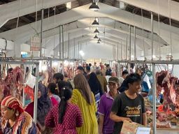 Pasar Daging Arimbi Pegirian Mulai Ditata, Fungsi Jalan Dikembalikan