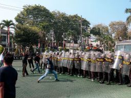 Polres Malang Simulasi Sistem Pengamanan Kota