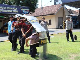 Tingkatkan Kemampuan Dalmas Menjelang Pilkada Serentak 2024