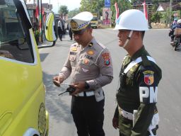 Lagi, Polres Ponorogo Gelar Pemeriksaan Kendaraan Umum dan Barang