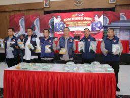 Terduga Pengedar Narkoba Jaringan Internasional Ditangkap