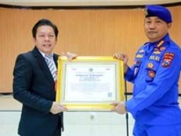 Program Unggulan Bermanfaat bagi Masyarakat, Ditpolairud Polda Jatim Raih Presisi Award