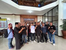 ALMASTA Datangi DPRD Tulungagung, Desak dan Tindak Lanjuti Tuntutan Demo