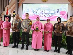 Peringati HKGB dan HUT Polwan Polda Jatim Gelar Sarasehan